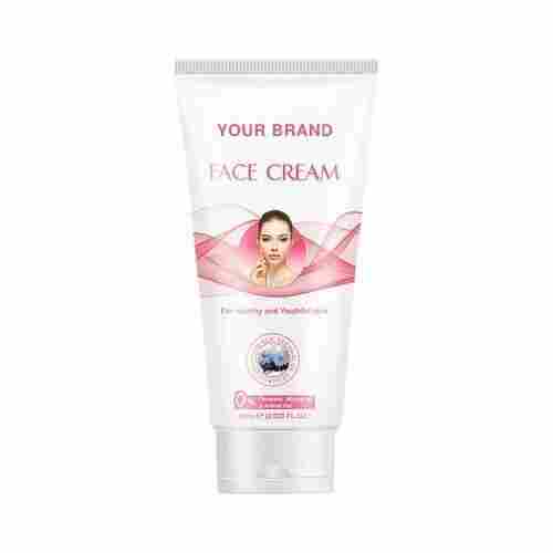 Moisturizing Smooth Soft Instant Glow Waterproof And Easy To Apply Face Cream 