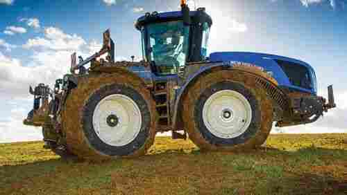 High Performance Heavy Duty And Long Durable Blue New Holland Tractor