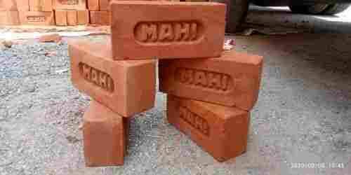 Highly Efficient Heavy Duty Solid Fire Resistant Strong Durable Rectangular Red Bricks 