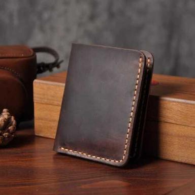 Mens Brown Leather Wallet For Mens In Plain Pattern, Light In Weight Design: Modern