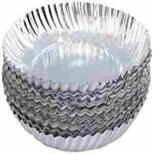 Small Sized Silver Color Plain Pattern Disposable Paper Plates
