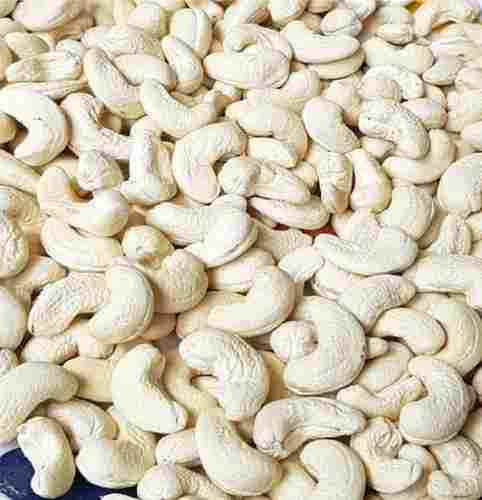 Commonly Cultivated Type Dried Raw Flavoured Curve Shaped White Cashew Nut