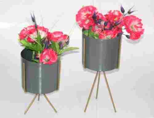 Decorative Indoor Metal Cylindrical Planter (Set of 2) With Stand