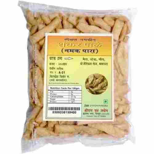 Pure Maida Fried And Salty Crispy With 200 Gram Packaging Size Namak Para