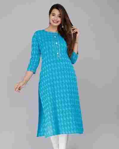 Blue 3/4th Sleeves Comfortable And Washable Casual Wear Ladies Cotton Kurta