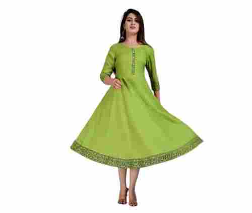 3-4th Sleeves Cotton Fabric Comfortable And Easily Washable Plain Anarkali Kurti For Ladies 