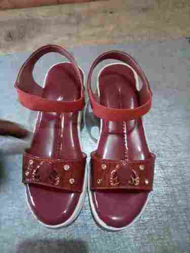 Ladies Red Pvc Slipper With 5-9 Inches Size