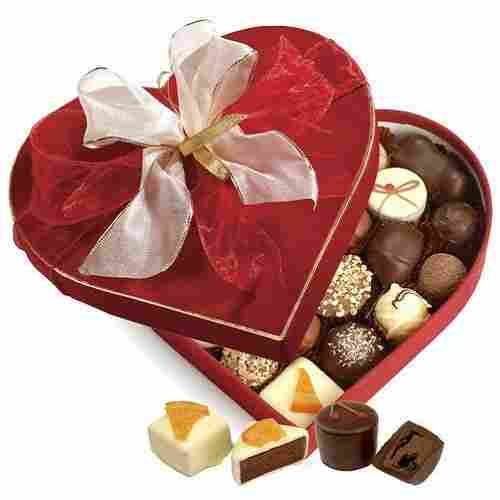 Glossy And Matte Laminated Heart Shaped Chocolate Gift Packaging Box
