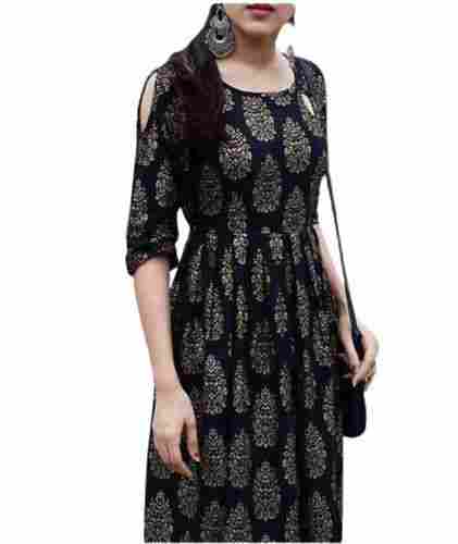 Round Neck and Short Sleeve Rayon Kurti For Daily Wear