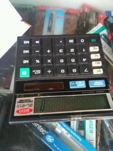 Smooth Button Black Color Office Calculator