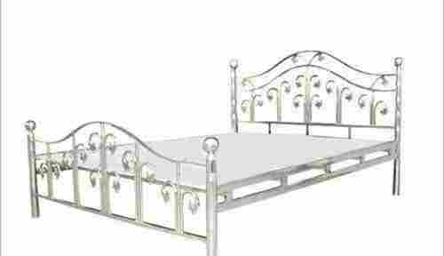 Stainless Steel Rectangular Double Bed, 206 X 153 X 93 Cm Dimension/Size