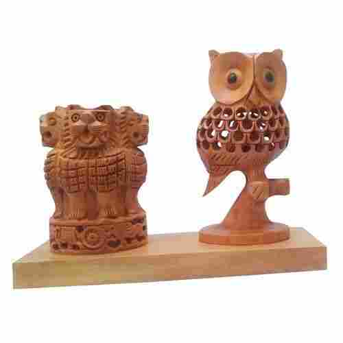 Long Lasting Term Service Termite Proof Owl Under Cut Wooden Ashoka Pen Holder