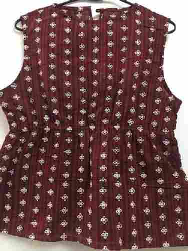 Modern Sleeveless Cotton Casual Wear Printed Crop Top For Women