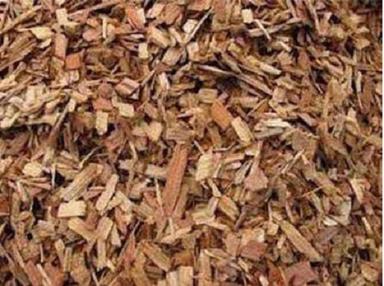 2 Inches Size 5% Moisture Dried Brown Pine Hardwood Chips Bark