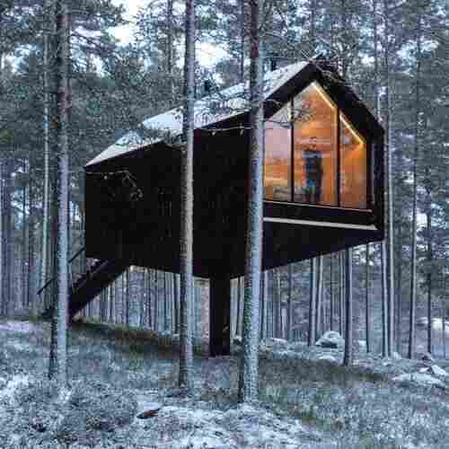 Easily Assembled Prefab Pine Wood Log Cabins