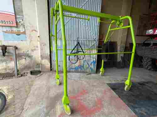 Floor Standing Portable Manual Cow Lifting Machine For Dairy Farming