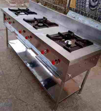 Commercial Stainless Steel 3 Burner Gas Range For Commercial Kitchen