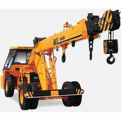 Pick And Carry Cranes, Maximum Lifting Capacity 14 Ton