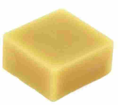 Environment Friendly Easy To Use Natural Square Beeswax (100 Grams)