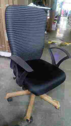 Metal Office Black Chair With 4 Wheels, Rust Resistant