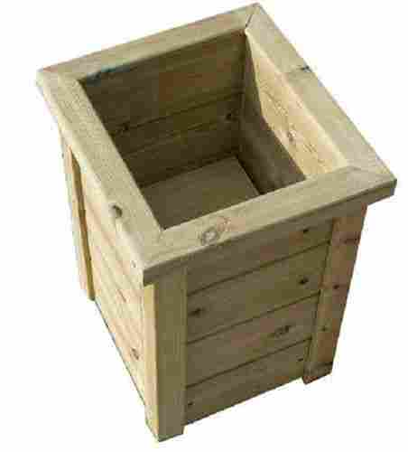 Strong And Durable Matt Finished Termite Proof Wooden Square Garden Planter 