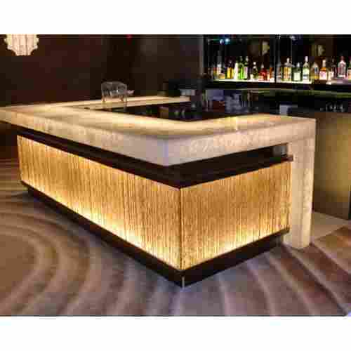 Modern Design 3.5 x 3 Feet Polished Wooden Bar Counter for Hotels 