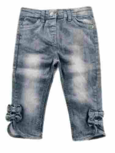 Skin Friendly Washed Skinny Regular Fit Plain Dyed Denim Jeans For Kids