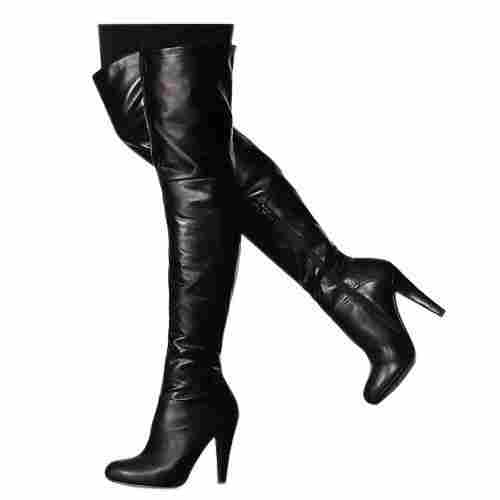 Ladies Black Leather Long Boot With Attractive Look