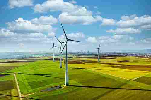Wind Turbine Power Generators For Commercial Usage