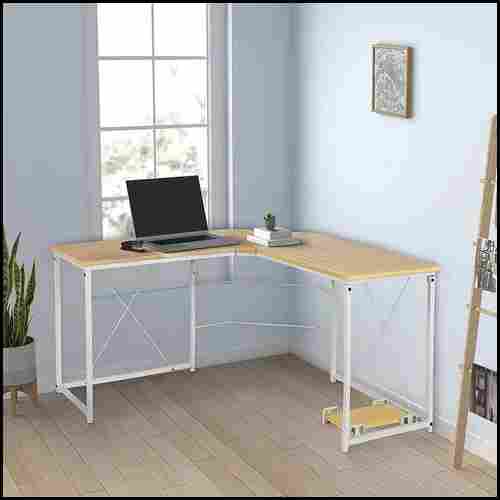 Wooden L Shape Corporate Office Workstation with 4 Seating Capacity