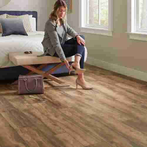 Newsky Customized and Water Resistant Wooden Laminate Flooring