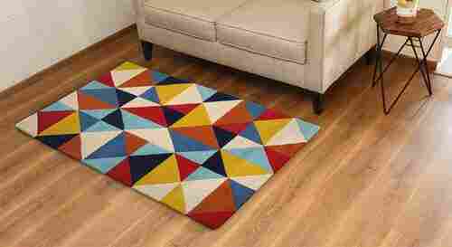 Rectangular Shape Hand Tufted Carpet, Dimension 4X6 Feet