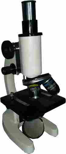 Student Compound Microscope with High Dust Resistivity