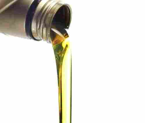 Pale Yellow Automotive Lubricant Oil