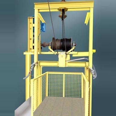 Lifting Hoist Machine For Construction Usge, Capacity 0-1 Ton