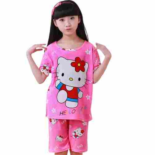 Breathable Round Neck and Short Sleeves Type Printed Cotton Night Suit for Girls