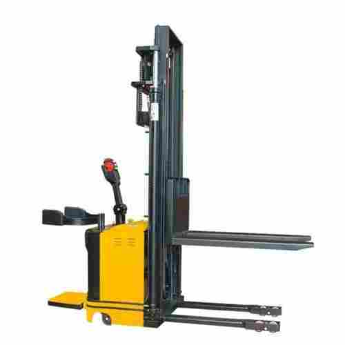 Mild Steel Industrial Battery Operated Hydraulic Stacker