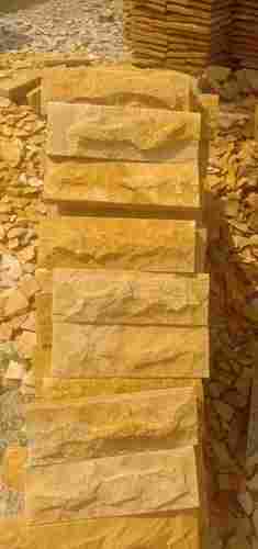 9-10 Feet 300 To 450mm Natural Marble Type Walling Stones