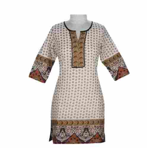 Round Neck And 3/4th Sleeves Casual Wear Printed Cotton Kurti For Ladies