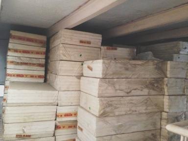 Hysil Insulation Thermal Blocks Chemical Composition: Calcium Silicate And Non Asbestos Fibres