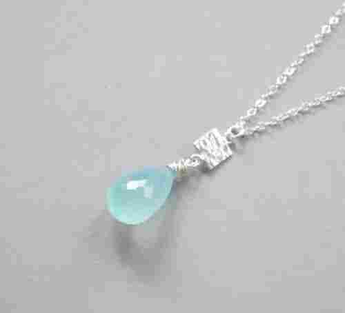 Aqua Chalcedony Pendant Necklace For All Occasion