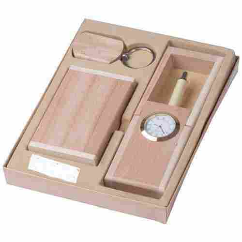 Attractive Designs And Fine Finish Wooden Corporate Gift Items