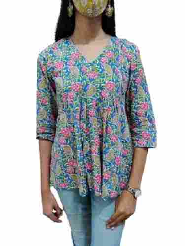 Ladies Floral Printed Casual Wear Cotton Tops 