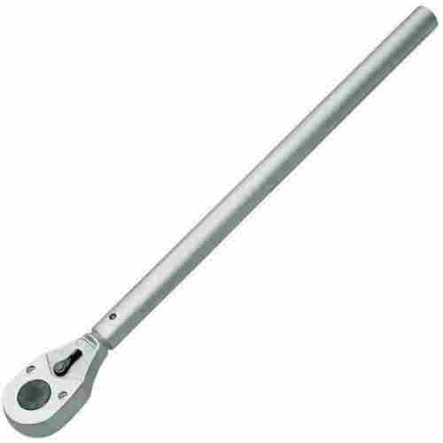 Manually Operated Lightweight Reversible Ratchet Wrench With Drive Size 3/4 Inch