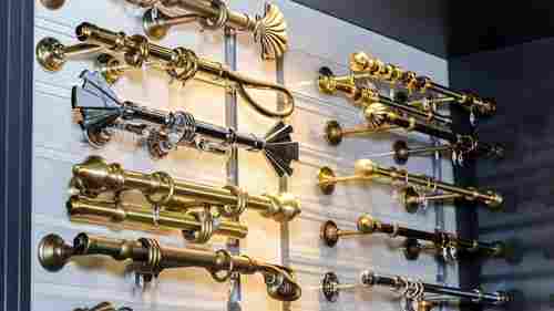 Golden And Silver Brass Metal Curtain Bracket For Home Nd Hotel
