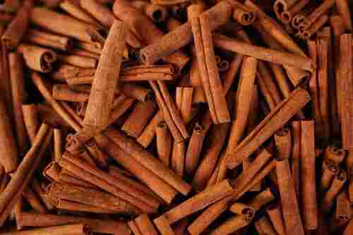 Rich In Taste Cinnamon For Cooking And Medicine Use
