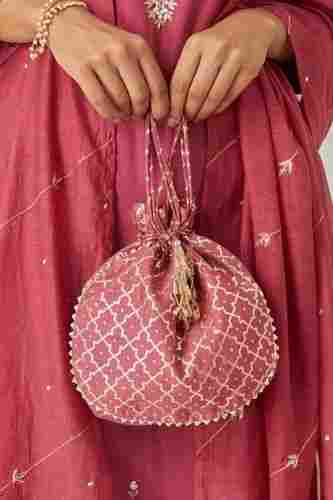 Drawstring Closure Lightweight Single Compartments Designer Potli Bag For Ladies