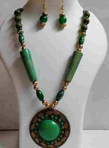Handmade Green Bohemian Necklace Set For Parties, Festivals