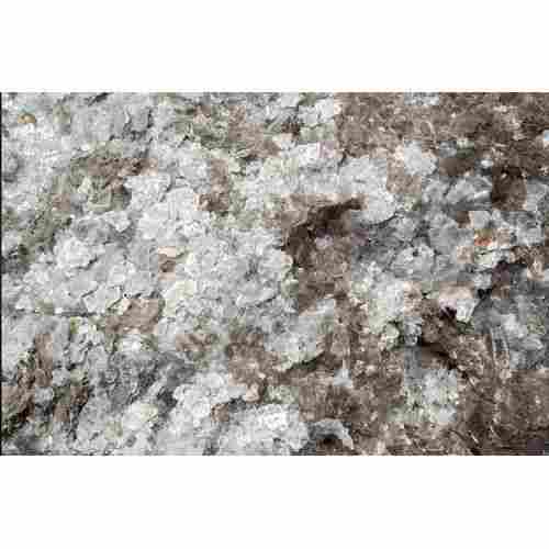 1- 2 Inches 45.07% Silica Flake Shape Muscovite Mica Scrap For Industrial Use
