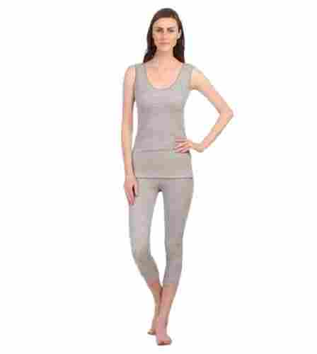 Multi Color Plain Cotton Material Thermal Wear For Ladies